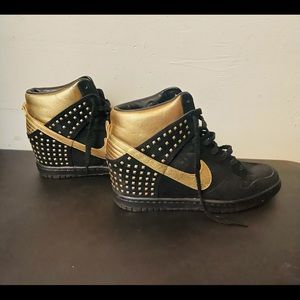 Nike Woman’s Shoes Size 10.5